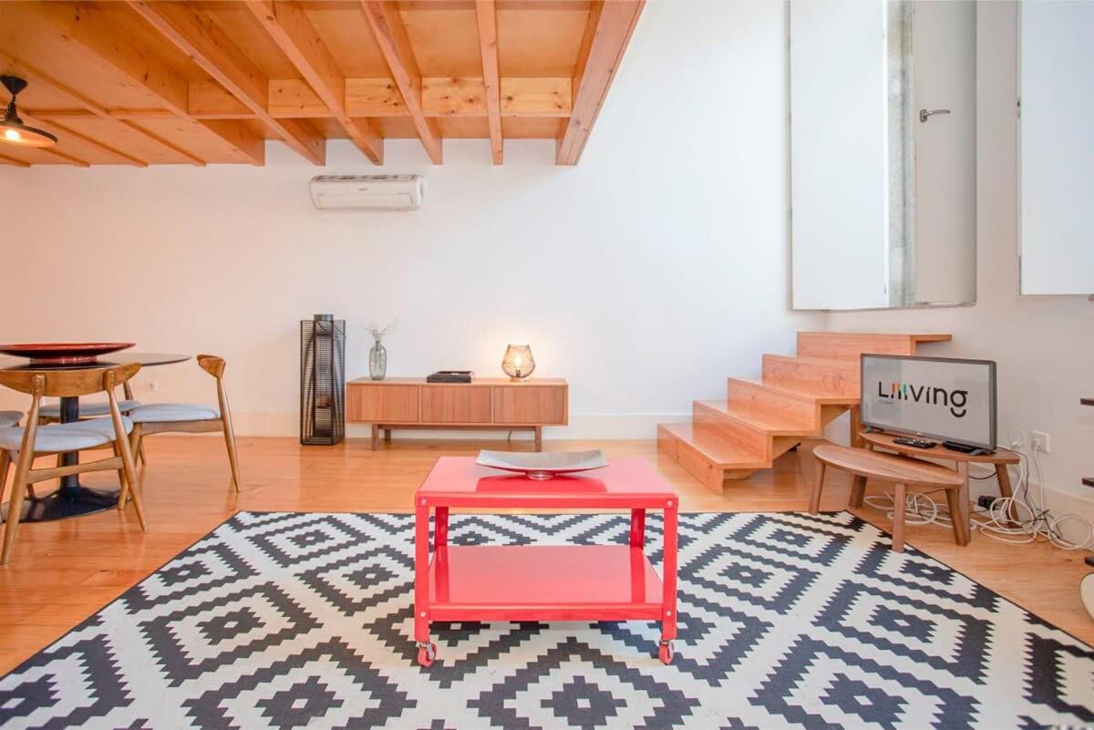 Liiiving In Porto - Garden Light Mezzanine Apartment Exterior photo